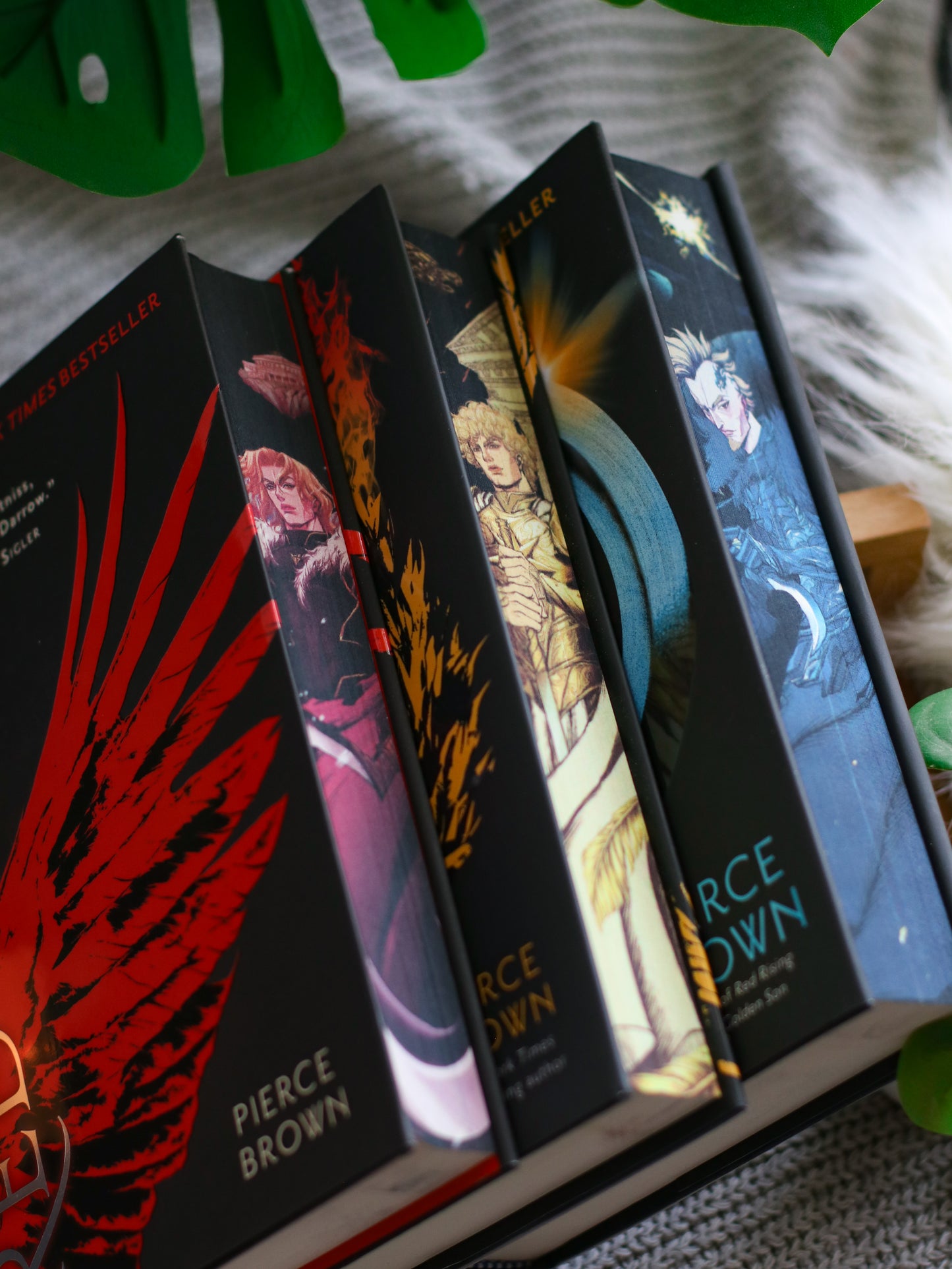 Red Rising Trilogy - Sprayed Edges